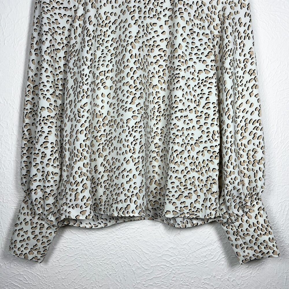 Express Leopard Animal Print Women's XS Black Tan Button Sleeve Cuff Flowy Top - Picture 6 of 12